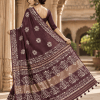 plum saree in a heritage courtyard (1) plum saree in a heritage courtyard (1)